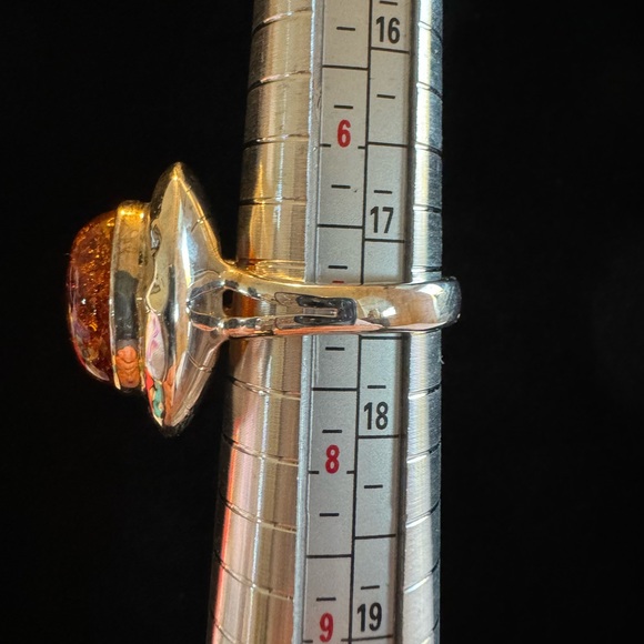 DDD Hammered Sterling silver Amber Size 7 Ring - Picture 4 of 10